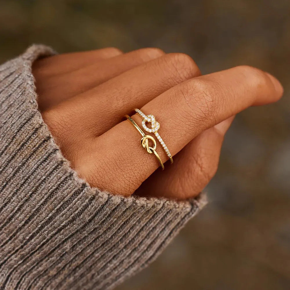 InfinityTwist - Knot Ring✨